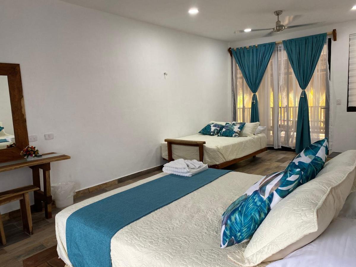 Ah Muzenkab Otel El Cuyo Dış mekan fotoğraf